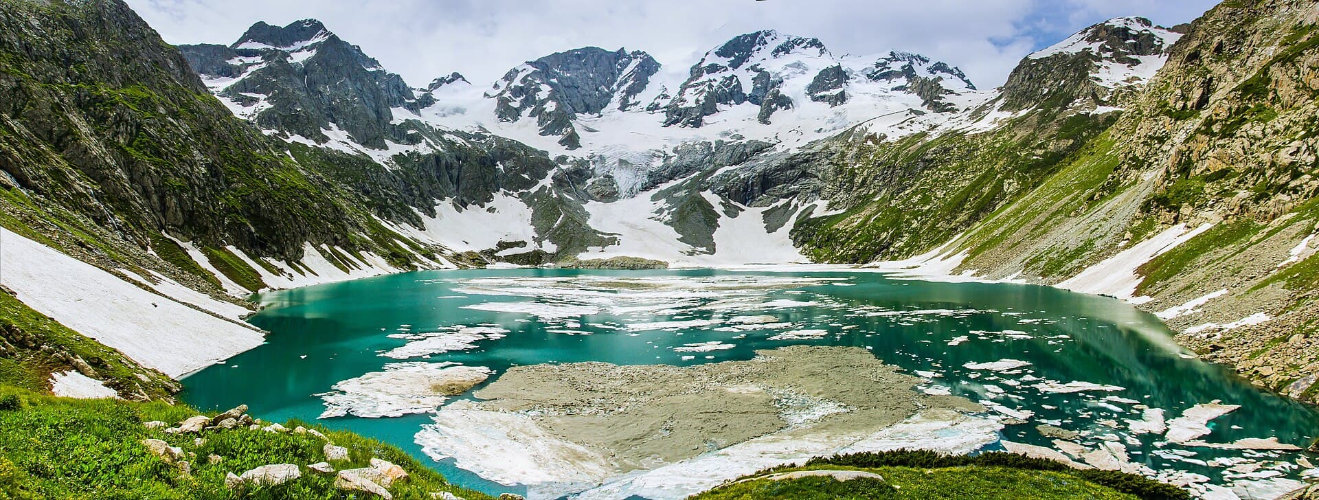 Jazz Banda & Katora Lake tour with Lexuz Tours